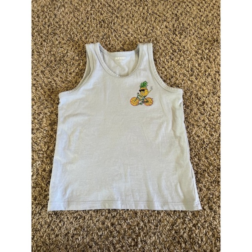 Old Navy Boys Light Blue Pineapple guy riding a pizza‎ bike Tank top Size 6/7
